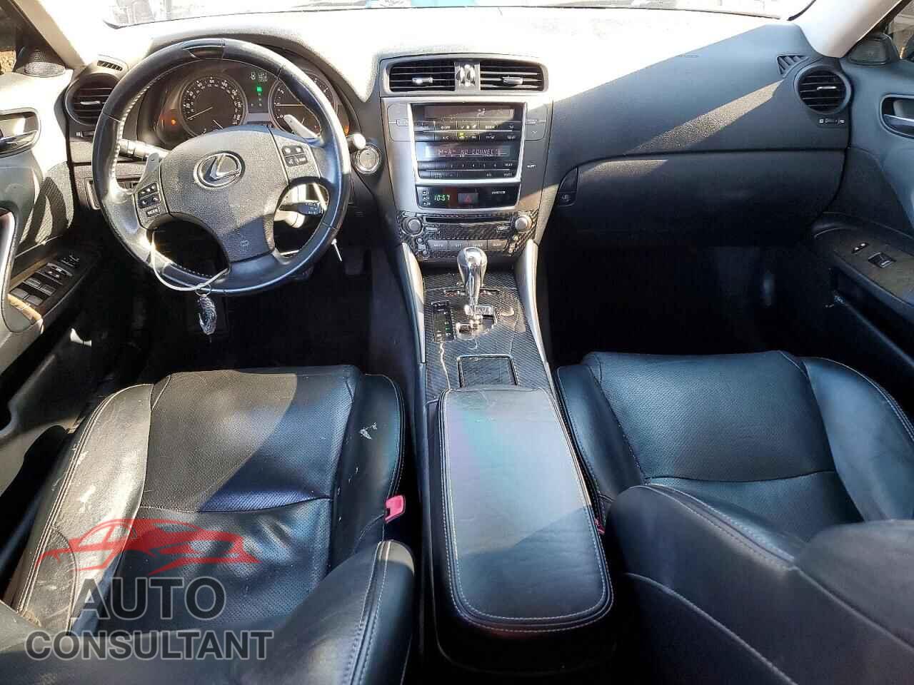 LEXUS IS 2010 - JTHBF5C2XA5111515