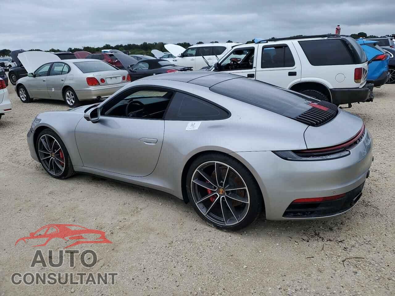 PORSCHE 911 2021 - WP0AB2A9XMS221638