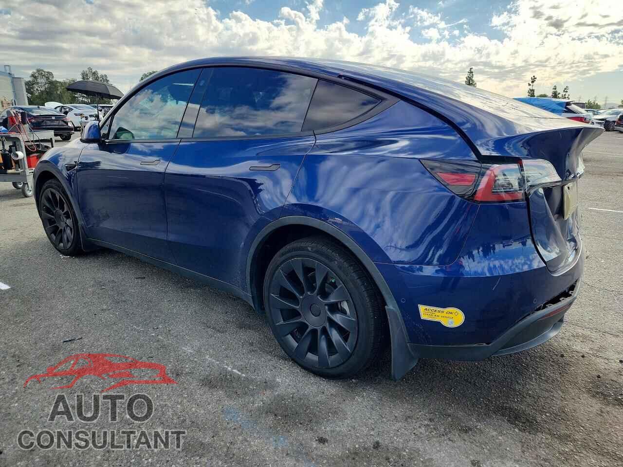 TESLA MODEL Y 2022 - 7SAYGDEE0NF348631