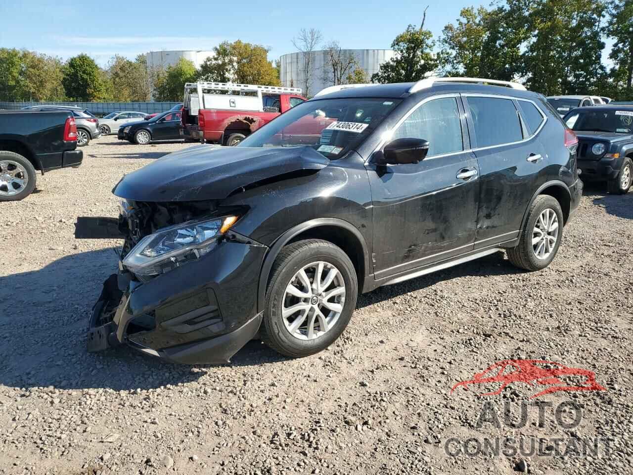 NISSAN ROGUE 2018 - KNMAT2MV4JP620596
