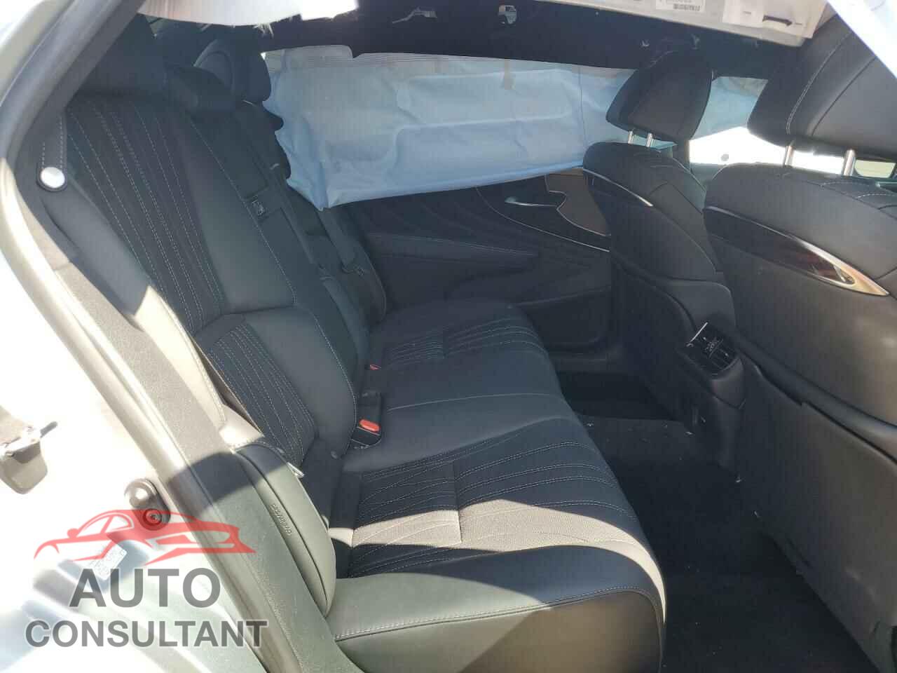 LEXUS LS500 2021 - JTHD51FF8M5013672