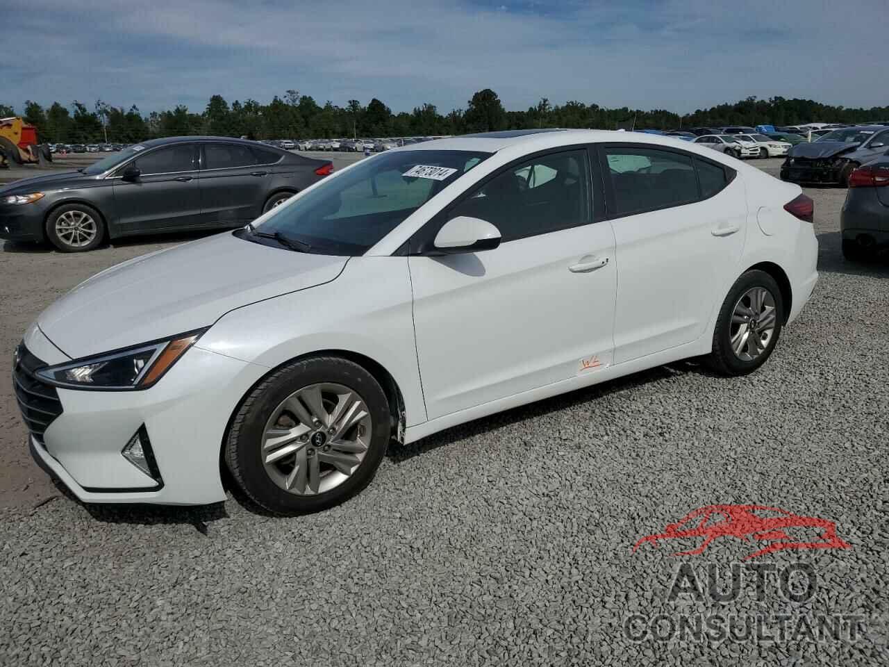 HYUNDAI ELANTRA 2020 - 5NPD84LF0LH493901