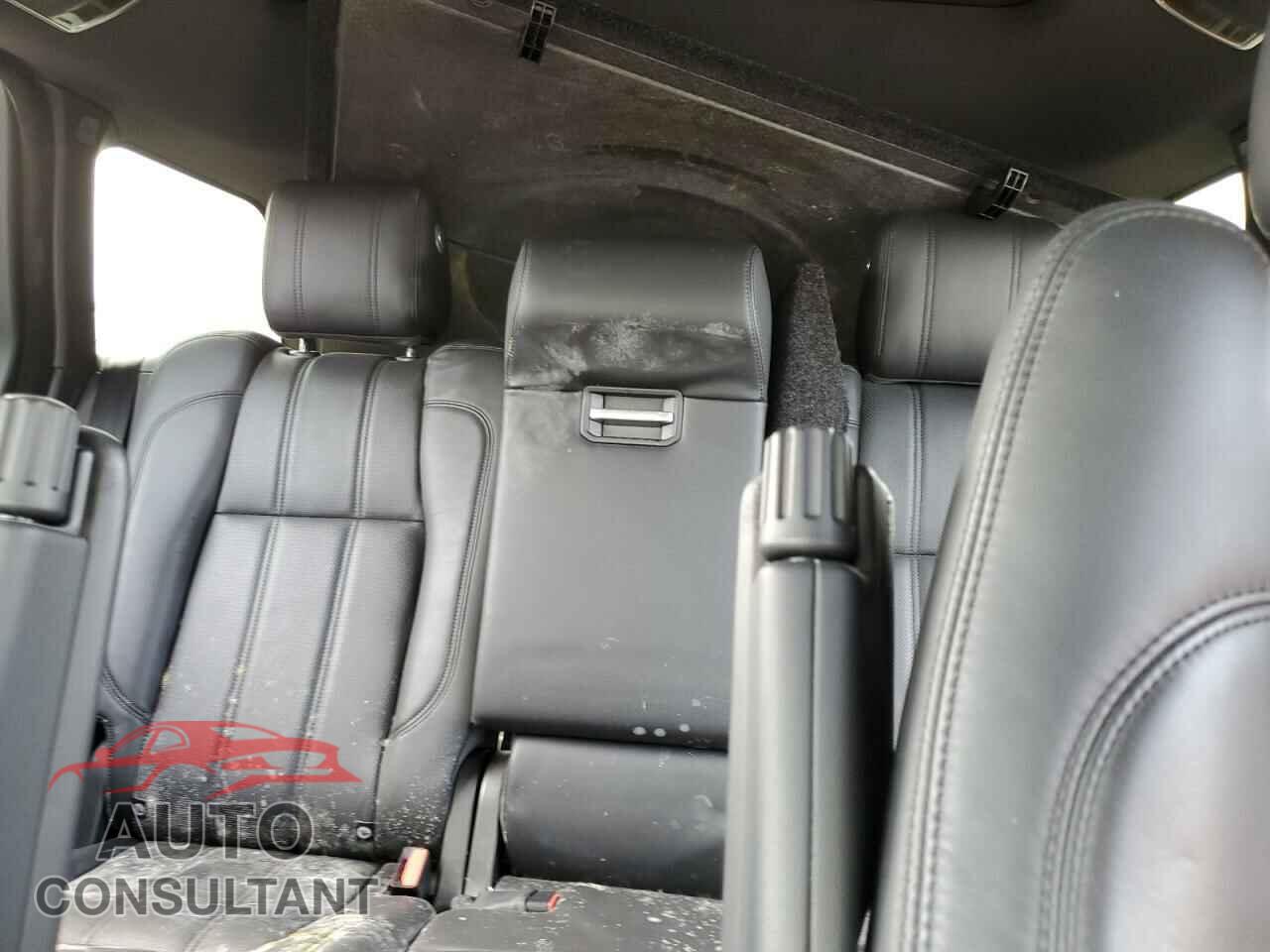 LAND ROVER RANGEROVER 2017 - SALGS2FV5HA349788