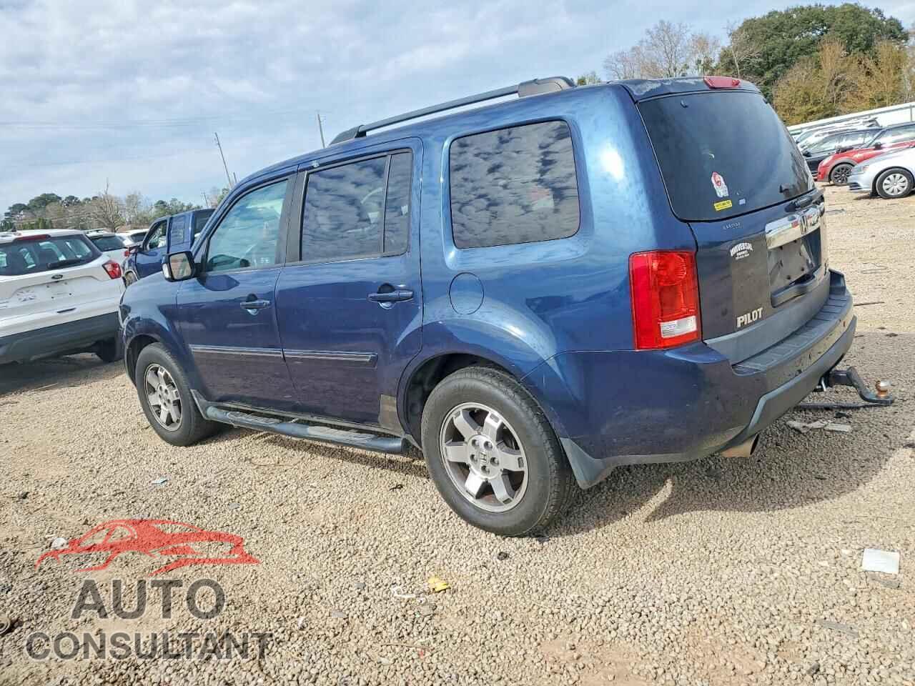 HONDA PILOT 2011 - 5FNYF4H92BB030374