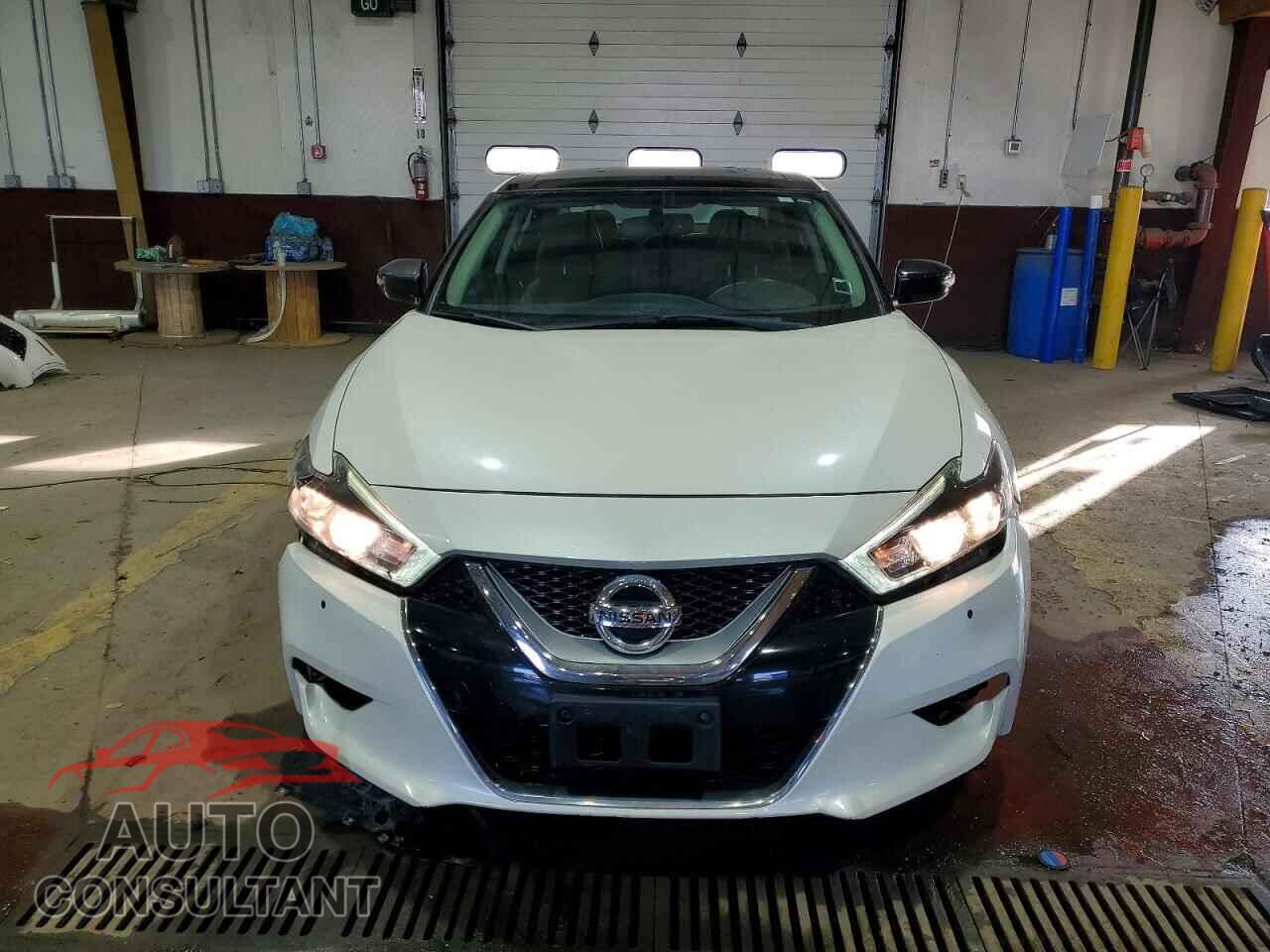 NISSAN MAXIMA 2017 - 1N4AA6AP1HC420138