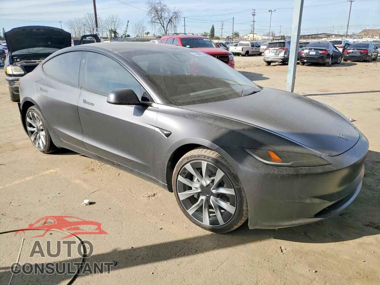 TESLA MODEL 3 2024 - 5YJ3E1EA7RF853337