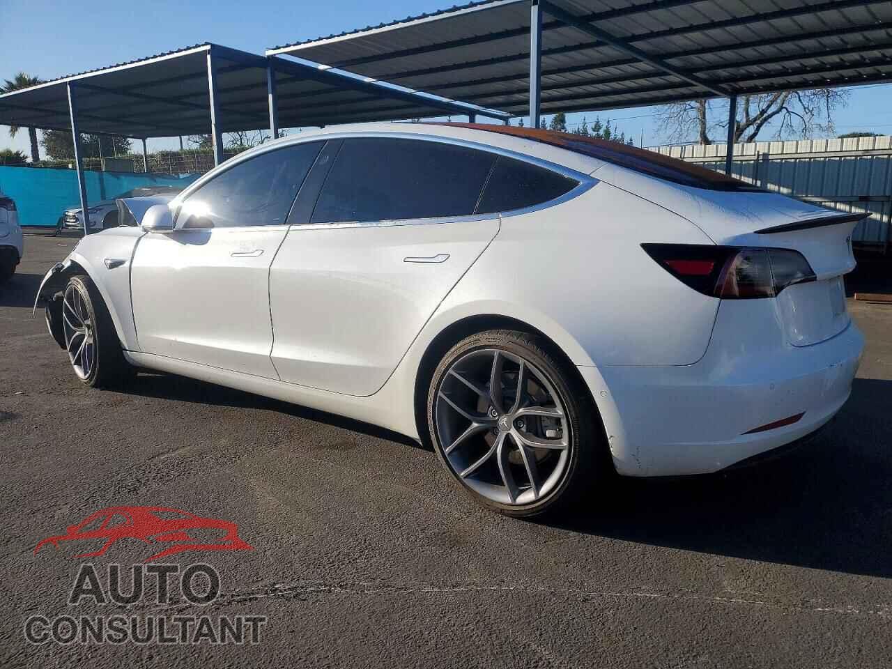 TESLA MODEL 3 2018 - 5YJ3E1EA6JF043671