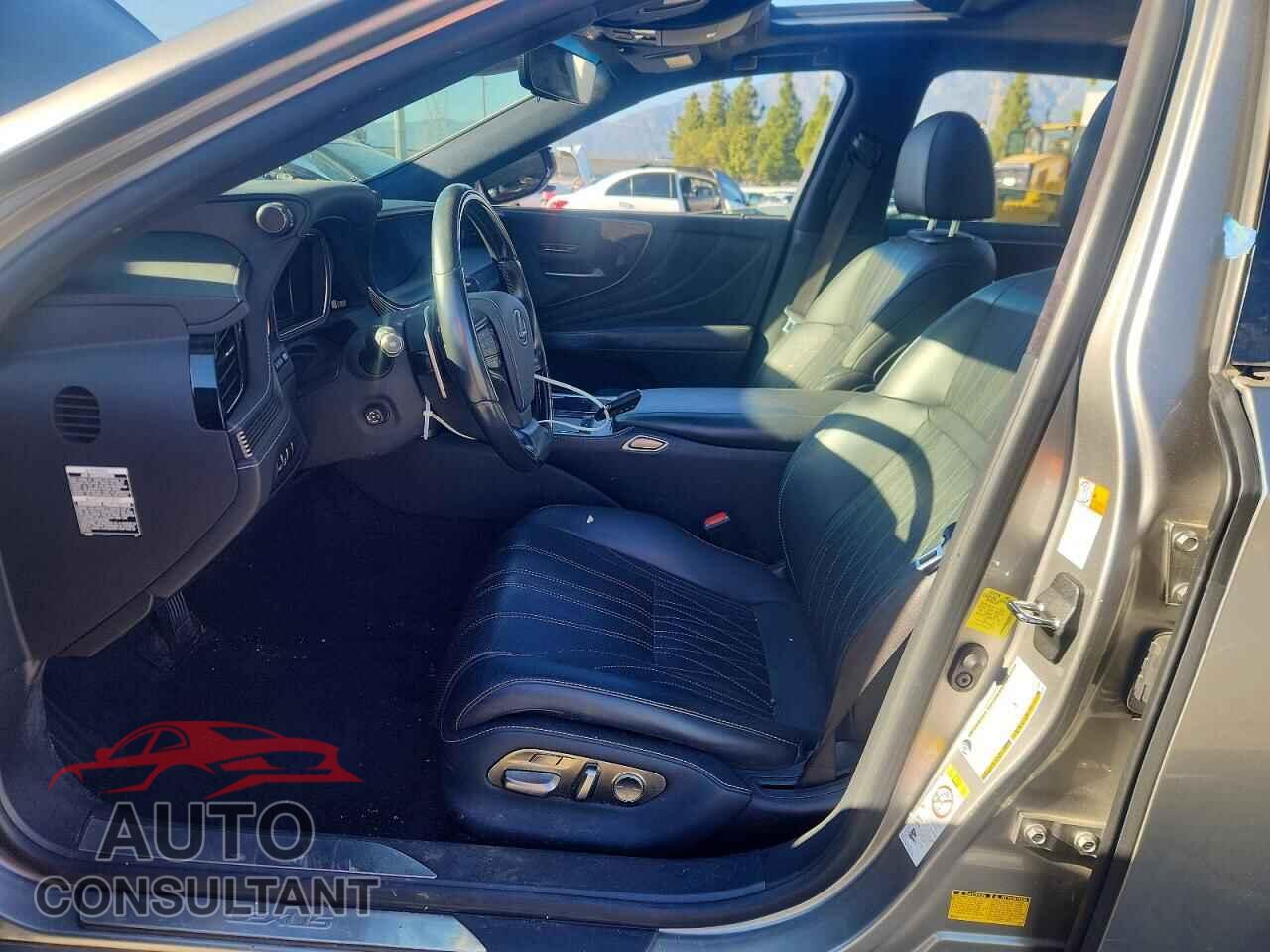 LEXUS LS500 2018 - JTHB51FF2J5005912