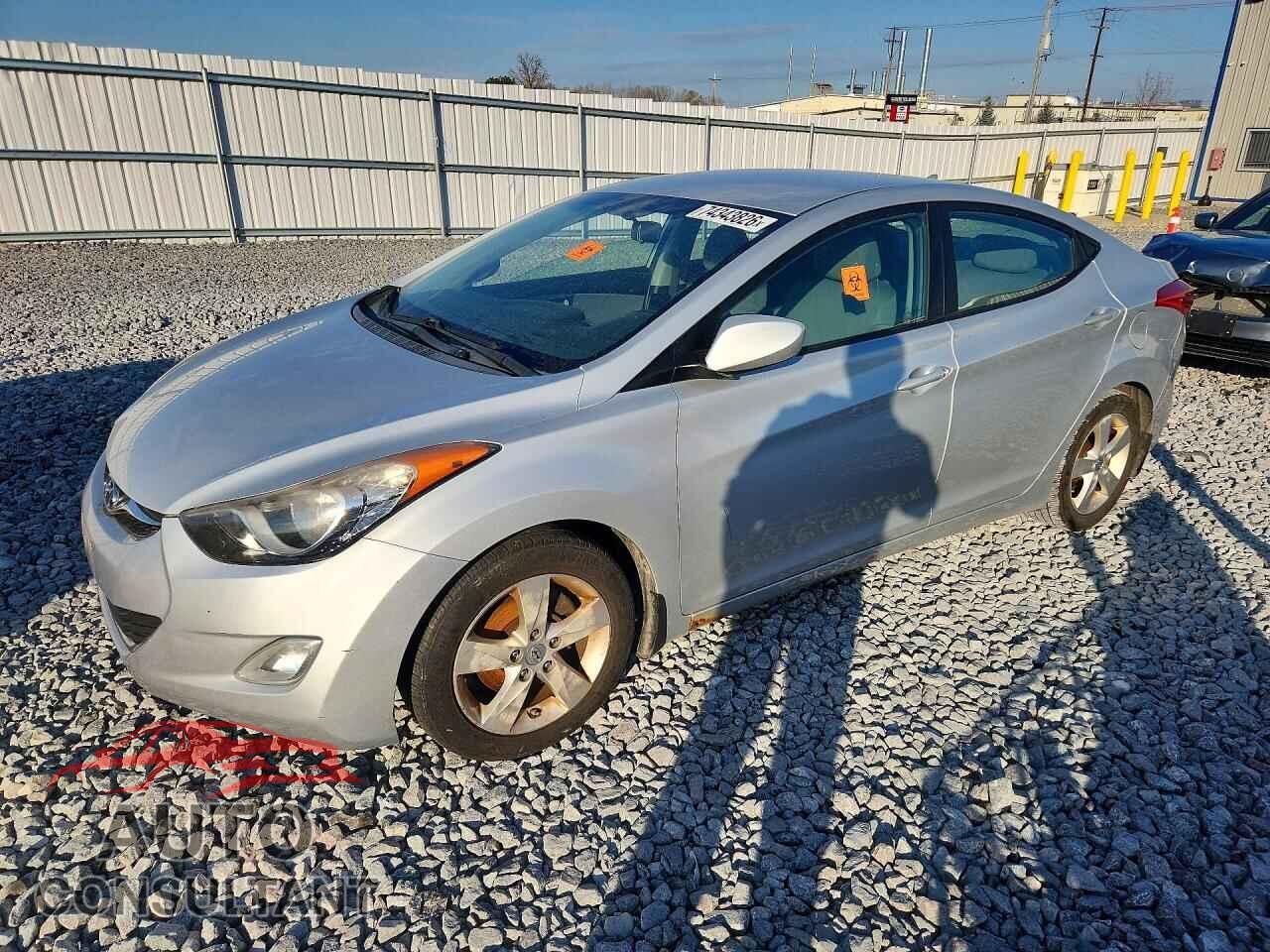 HYUNDAI ELANTRA 2012 - KMHDH4AE2CU209468