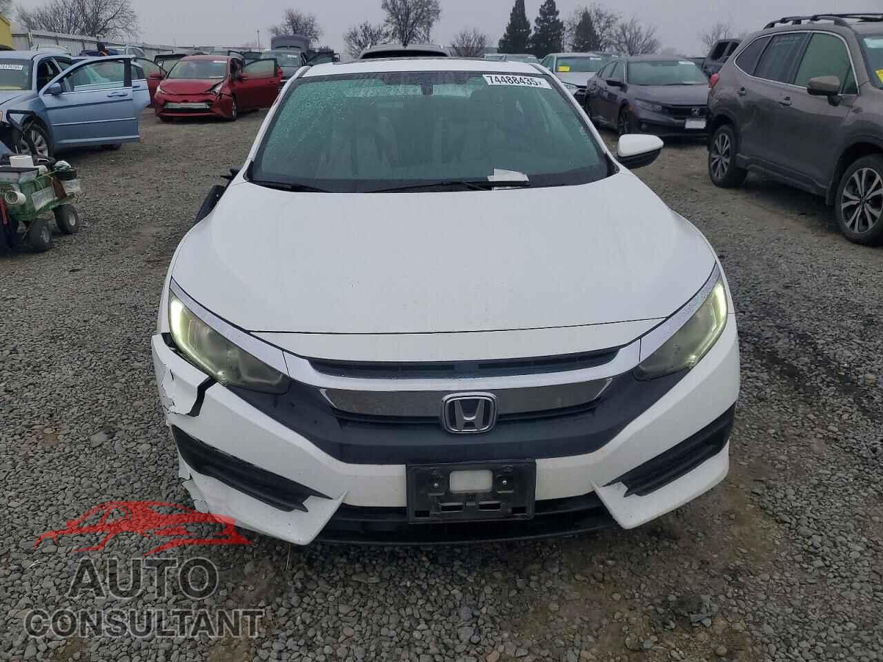 HONDA CIVIC 2018 - 2HGFC4B07JH300025