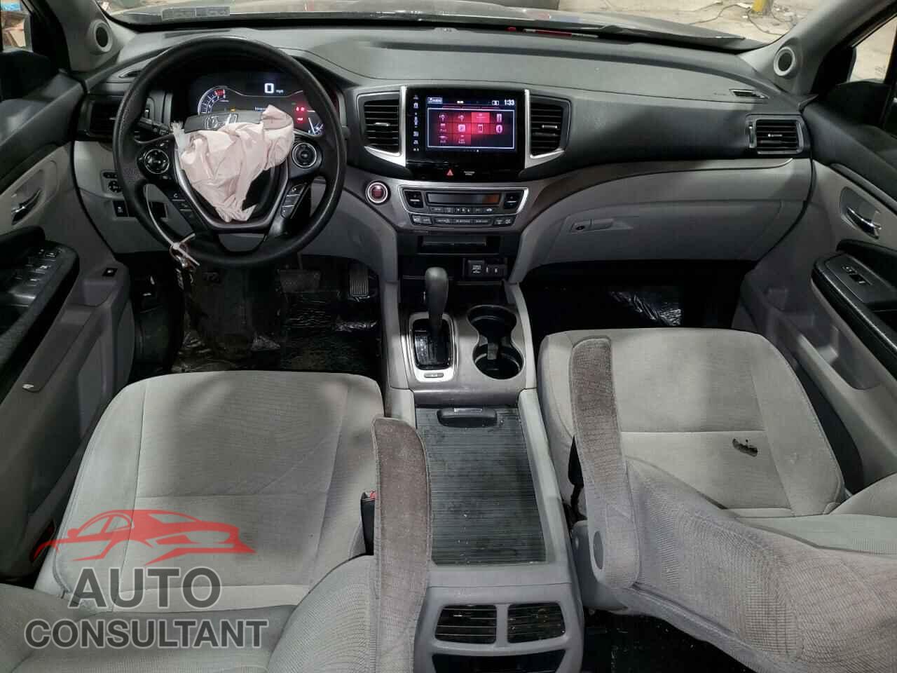 HONDA PILOT 2017 - 5FNYF6H38HB015068