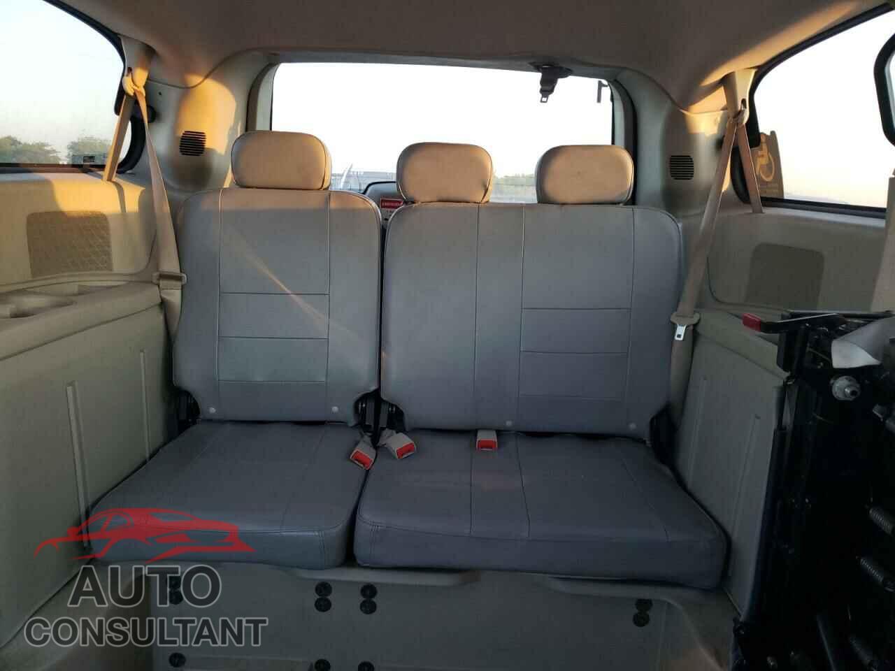 DODGE CARAVAN 2017 - 2C4RDGBG9HR768043
