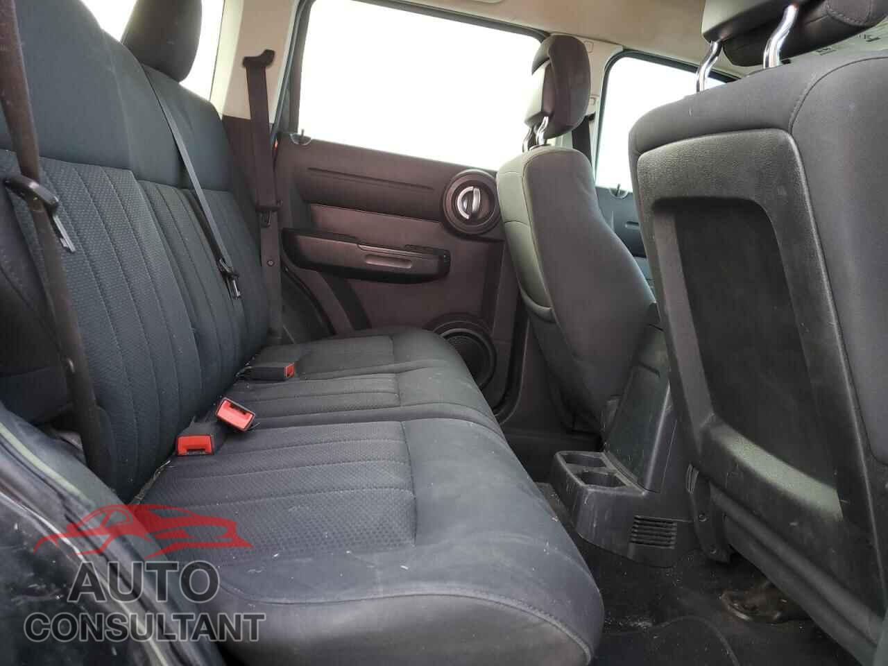 DODGE NITRO 2011 - 1D4PU4GK5BW554591