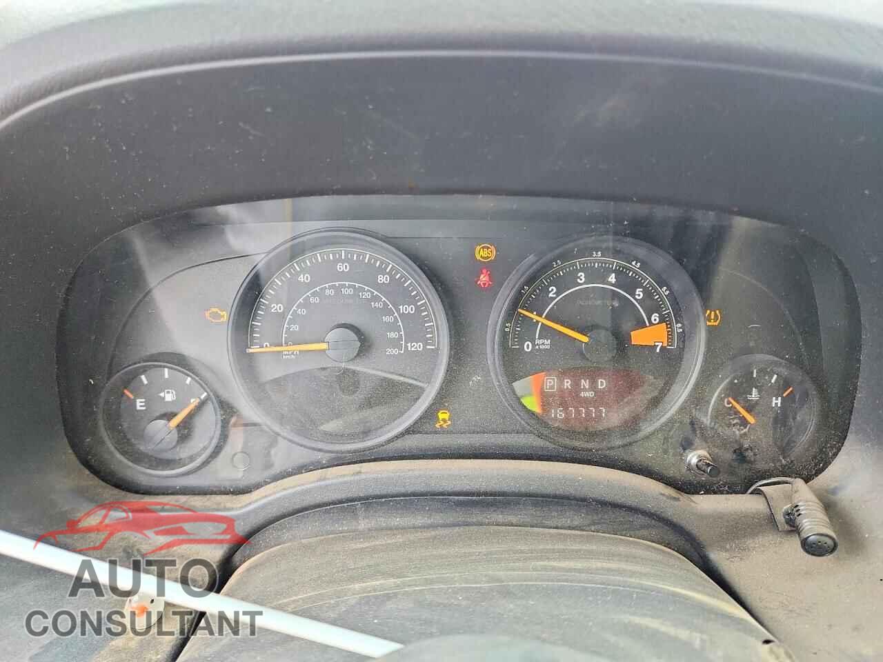 JEEP COMPASS 2015 - 1C4NJDBB9FD340208