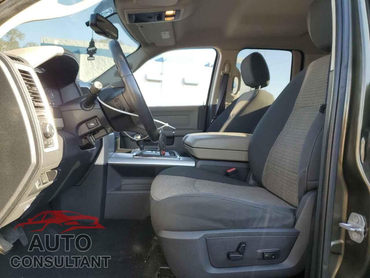 DODGE RAM 1500 2012 - 1C6RD7GT5CS215524
