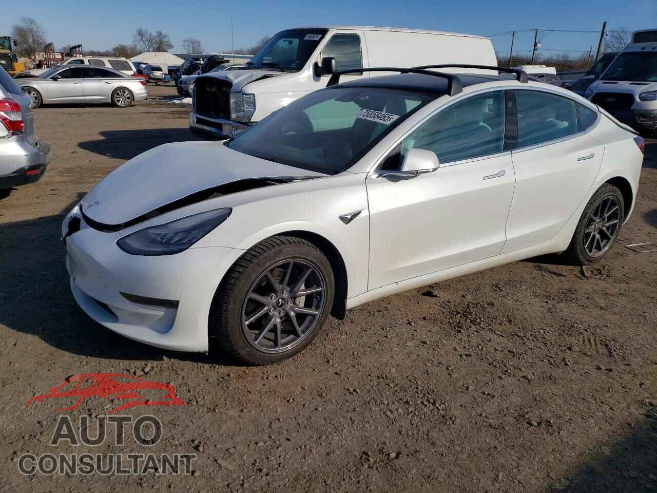 TESLA MODEL 3 2018 - 5YJ3E1EB7JF135543