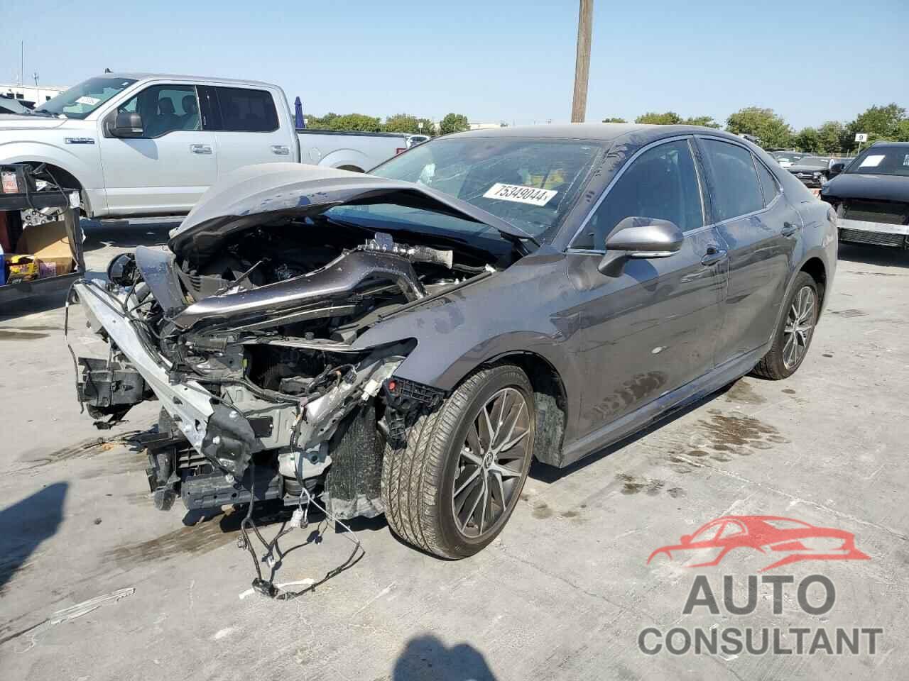 TOYOTA CAMRY 2024 - 4T1G11AK9RU263445