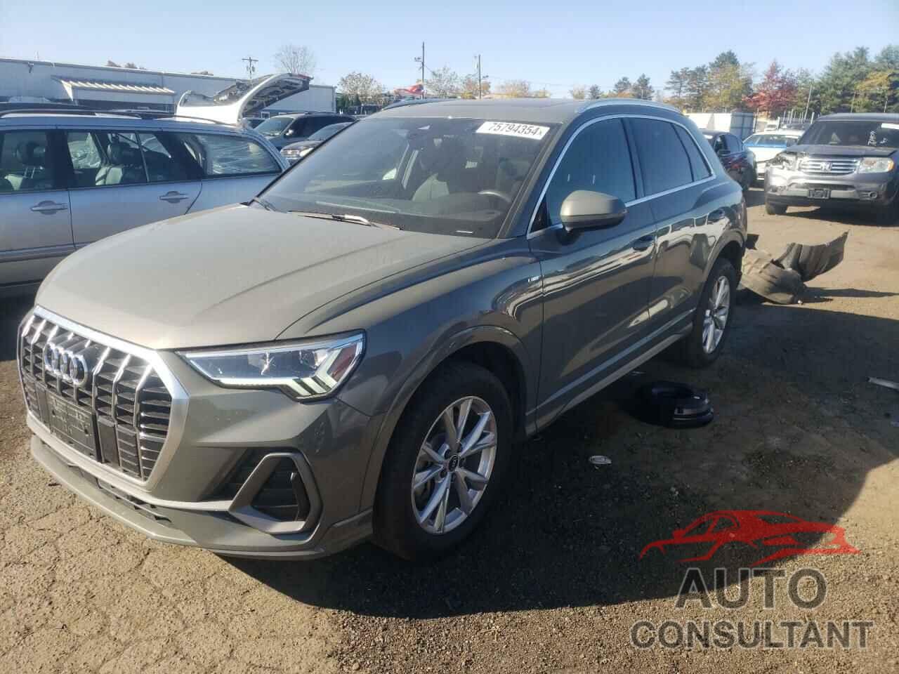 AUDI Q3 2022 - WA1EECF34N1003957