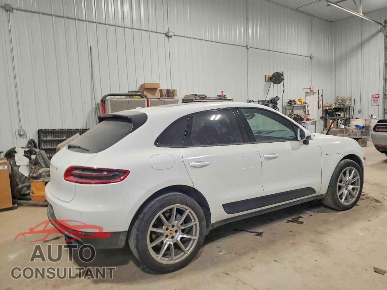 PORSCHE MACAN 2015 - WP1AB2A50FLB56923