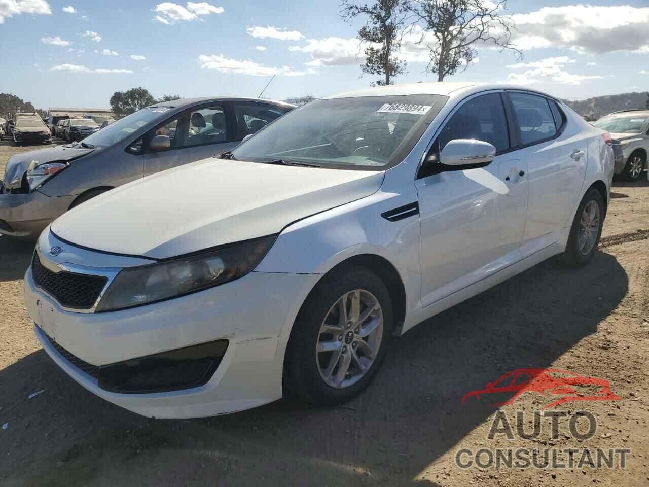 KIA OPTIMA 2011 - KNAGM4A79B5124082