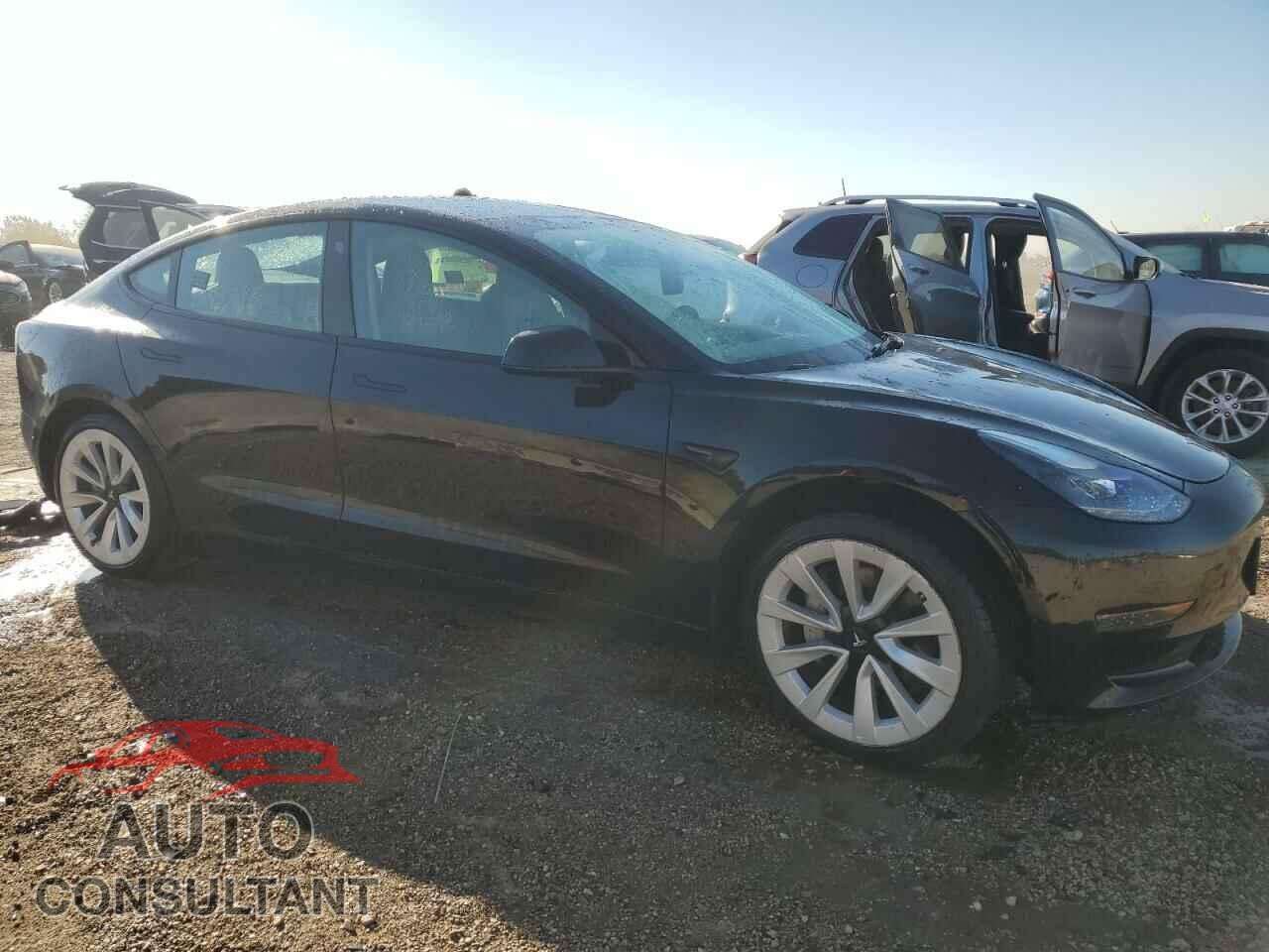TESLA MODEL 3 2022 - 5YJ3E1EA8NF189866