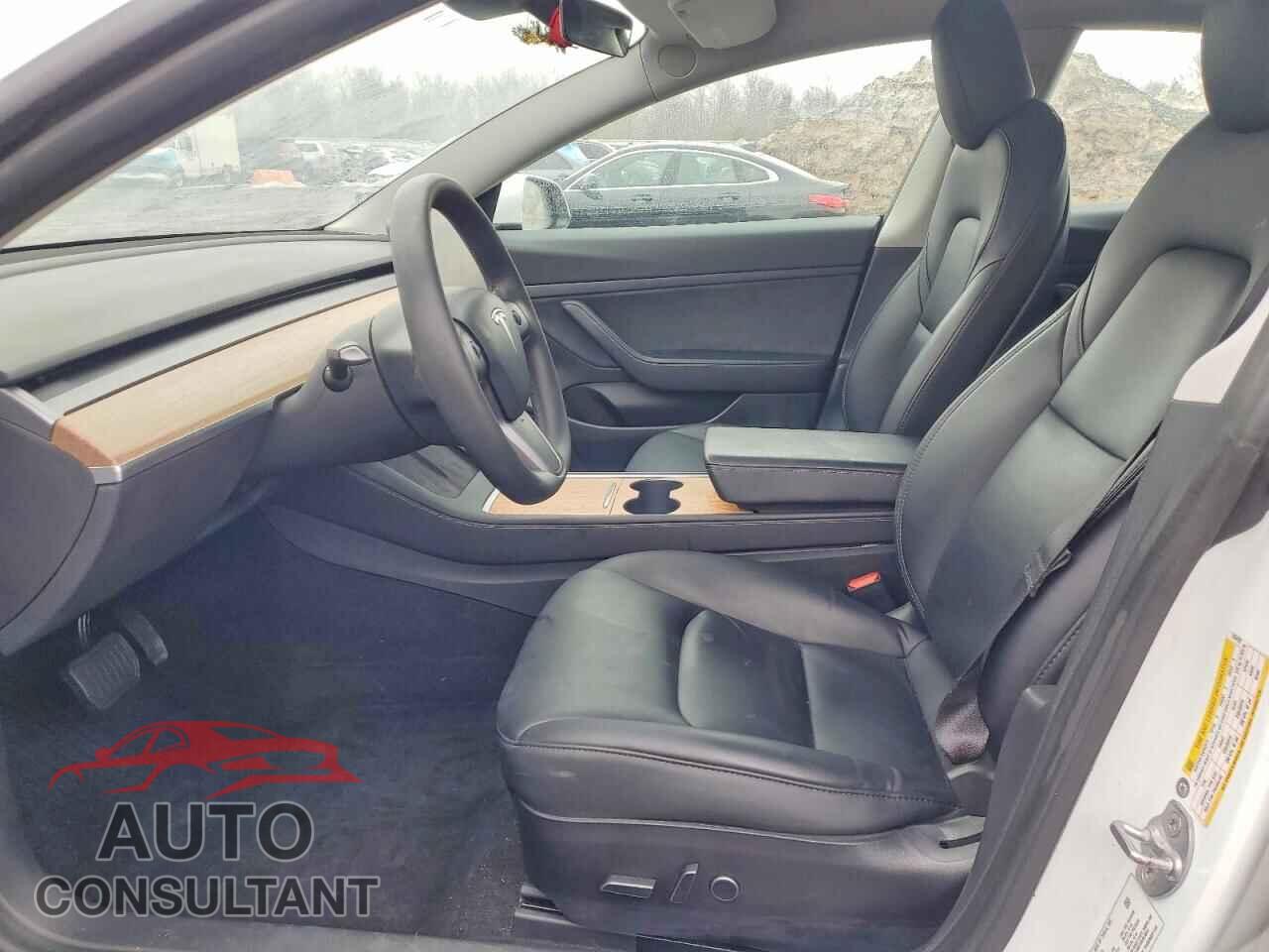 TESLA MODEL 3 2021 - 5YJ3E1EA4MF854762