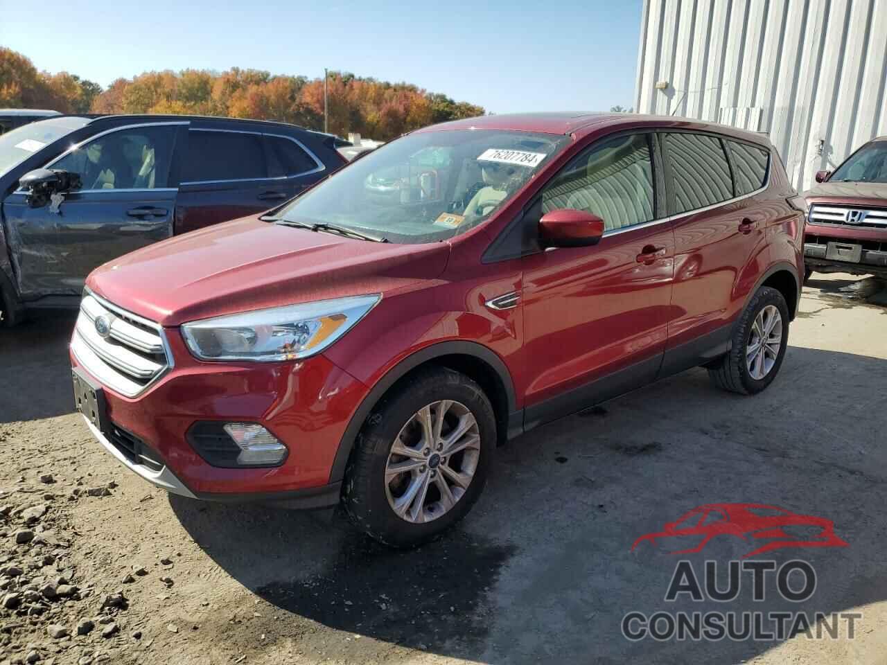FORD ESCAPE 2017 - 1FMCU9GD2HUE83022