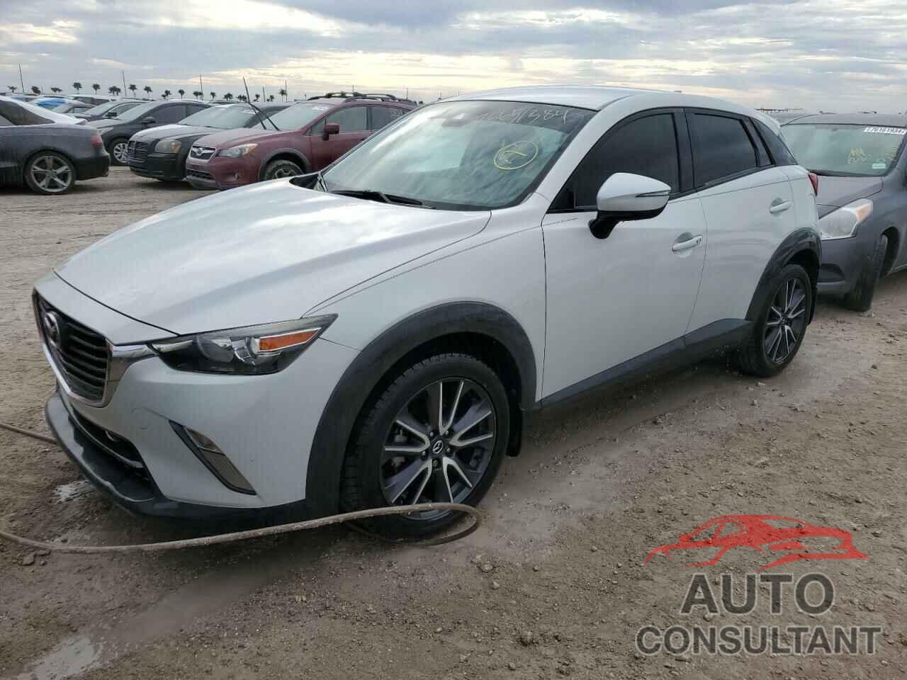 MAZDA CX-3 2018 - JM1DKDC72J0305609