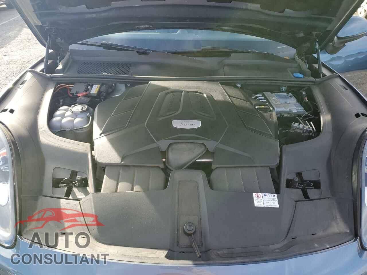 PORSCHE CAYENNE 2019 - WP1AA2AY3KDA15412