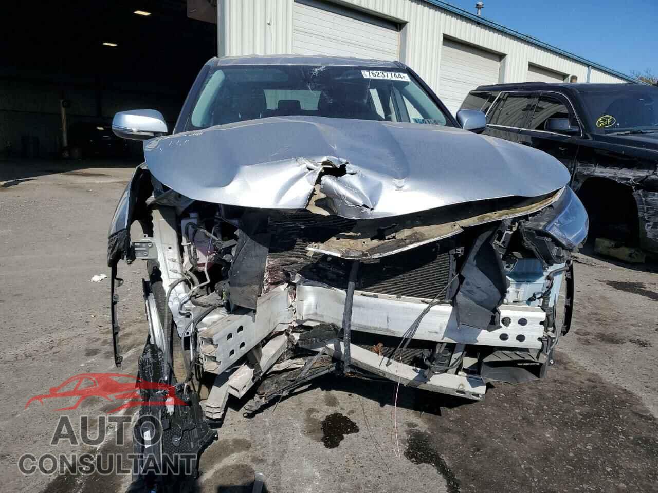 TOYOTA HIGHLANDER 2020 - 5TDBZRBH4LS520760