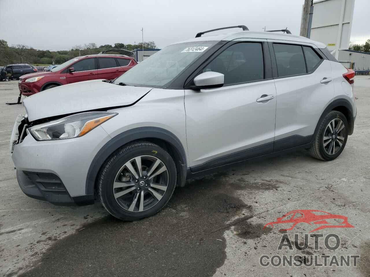 NISSAN KICKS 2018 - 3N1CP5CUXJL521898