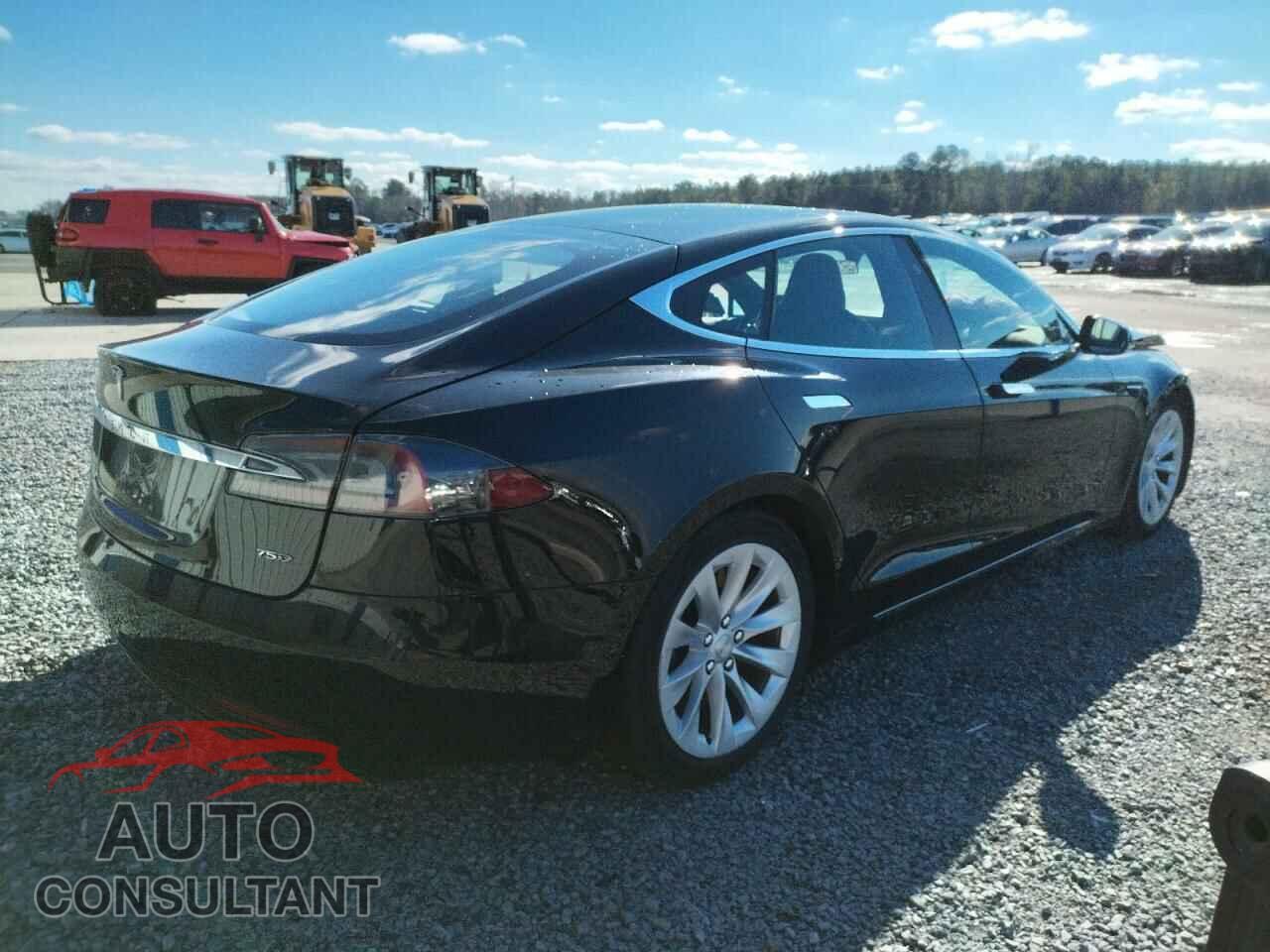 TESLA MODEL S 2018 - 5YJSA1E2XJF245042