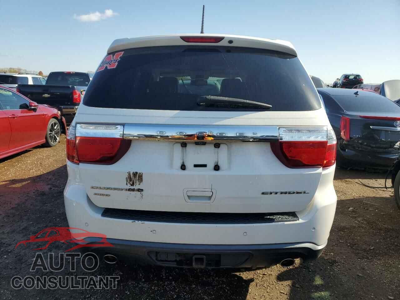 DODGE DURANGO 2012 - 1C4SDJET5CC205385