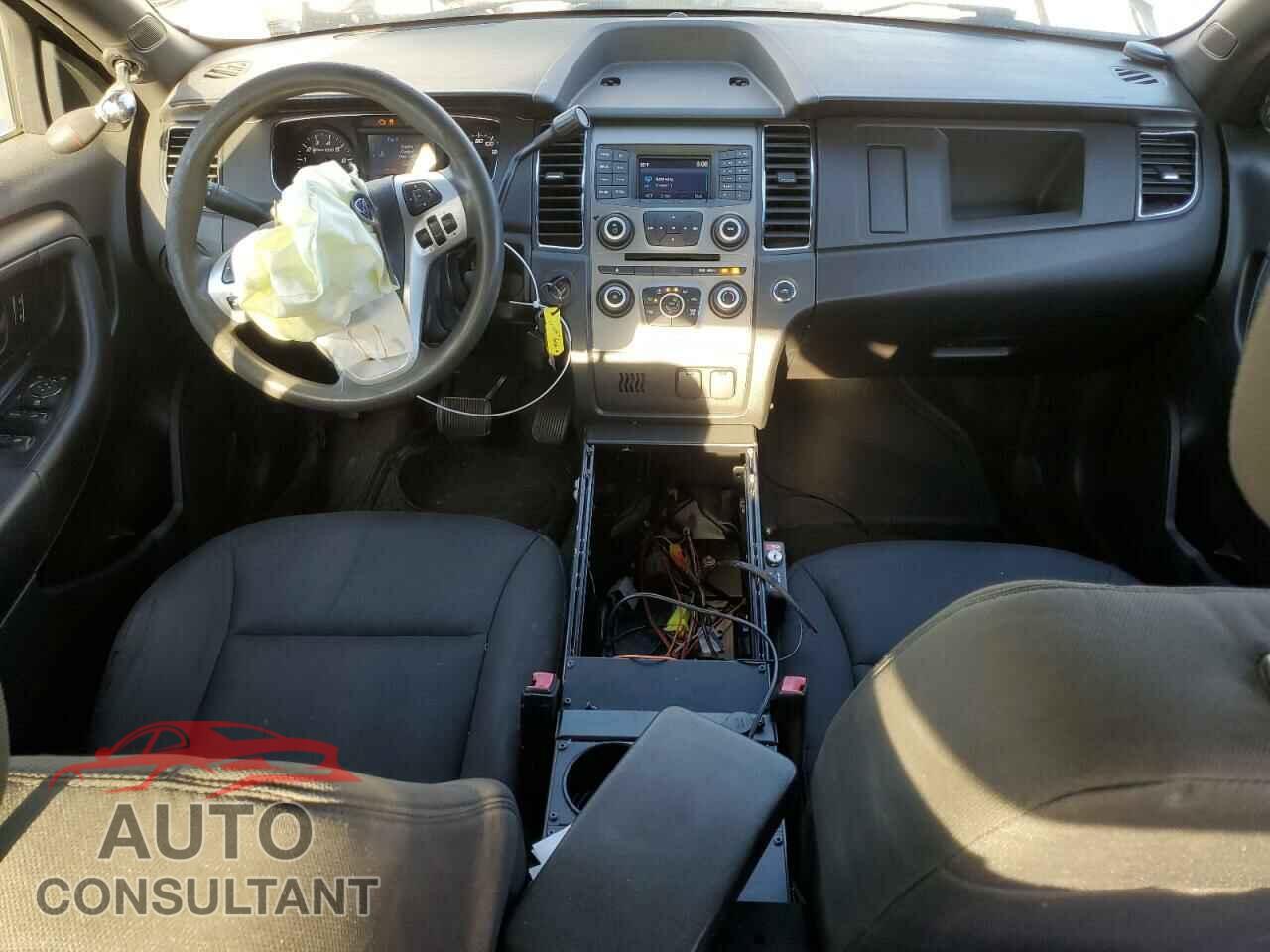 FORD TAURUS 2016 - 1FAHP2MT1GG142136