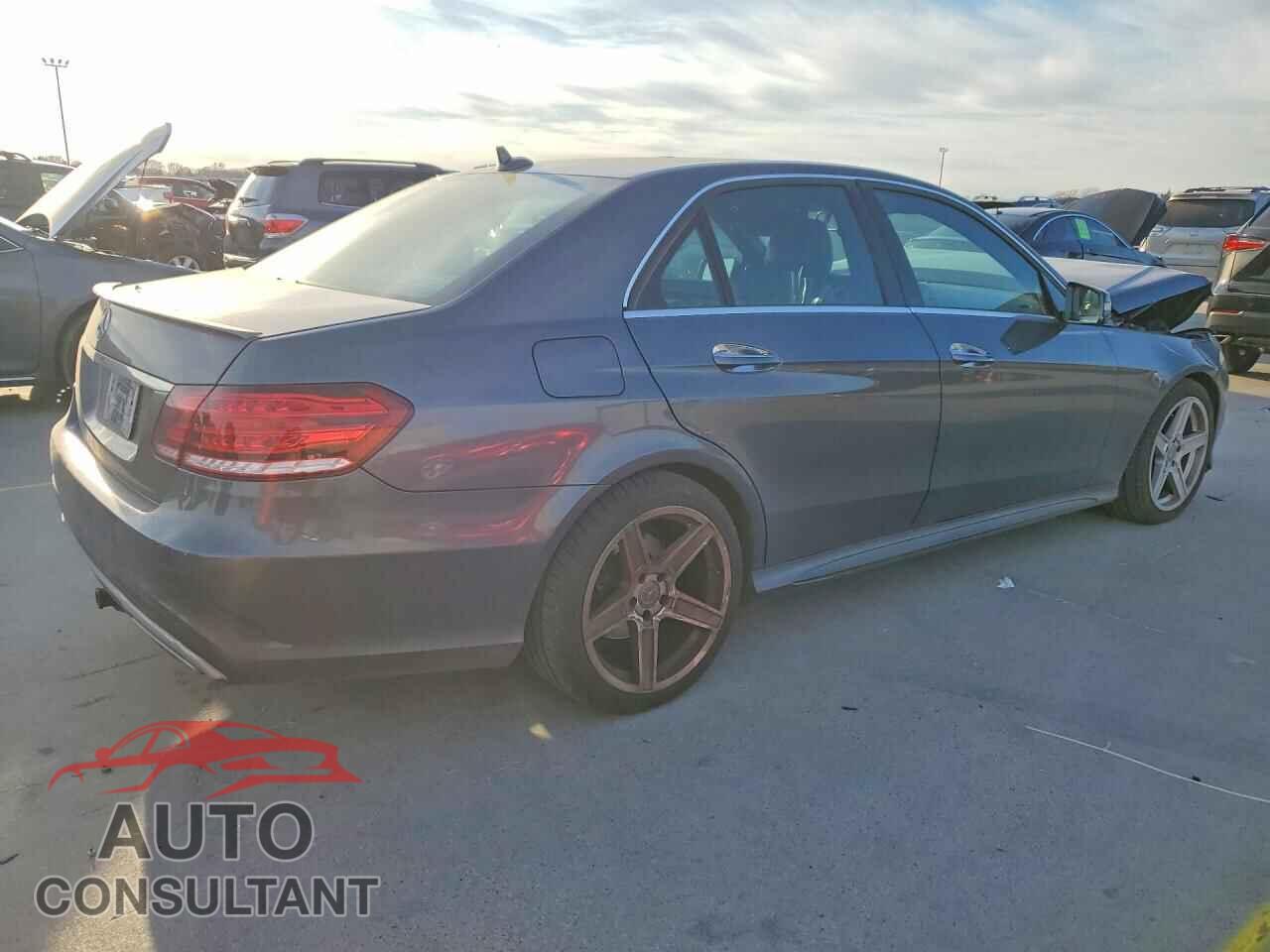 MERCEDES-BENZ E-CLASS 2014 - WDDHF8JB3EA858022