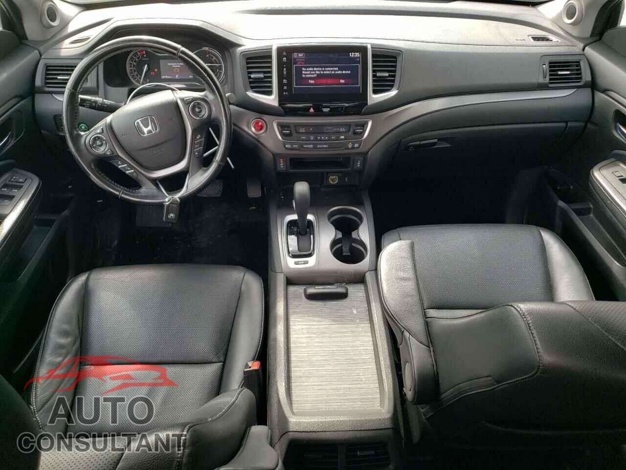 HONDA RIDGELINE 2018 - 5FPYK3F60JB011620