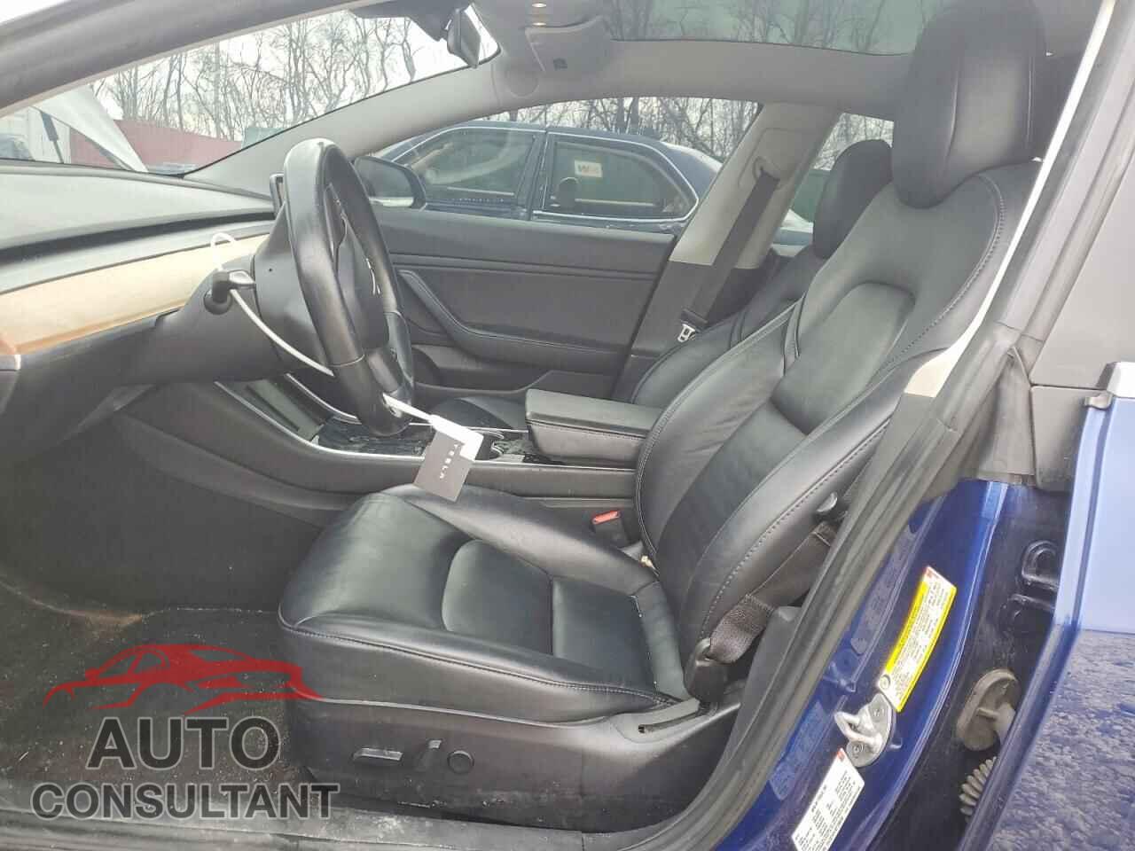 TESLA MODEL 3 2019 - 5YJ3E1EA1KF299492