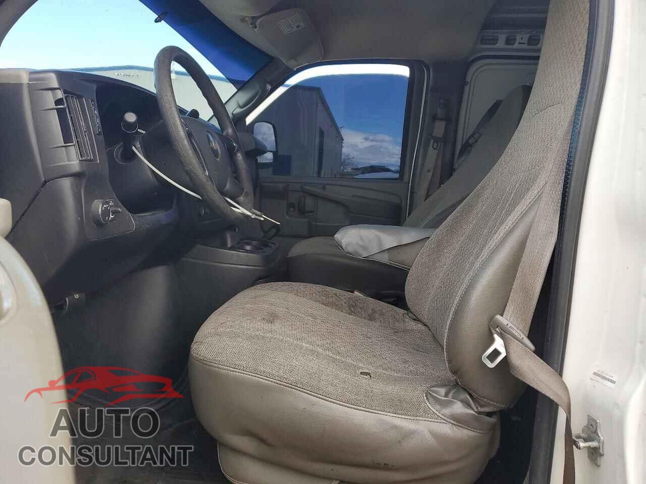 CHEVROLET EXPRESS 2012 - 1GCSGAFX1C1159543