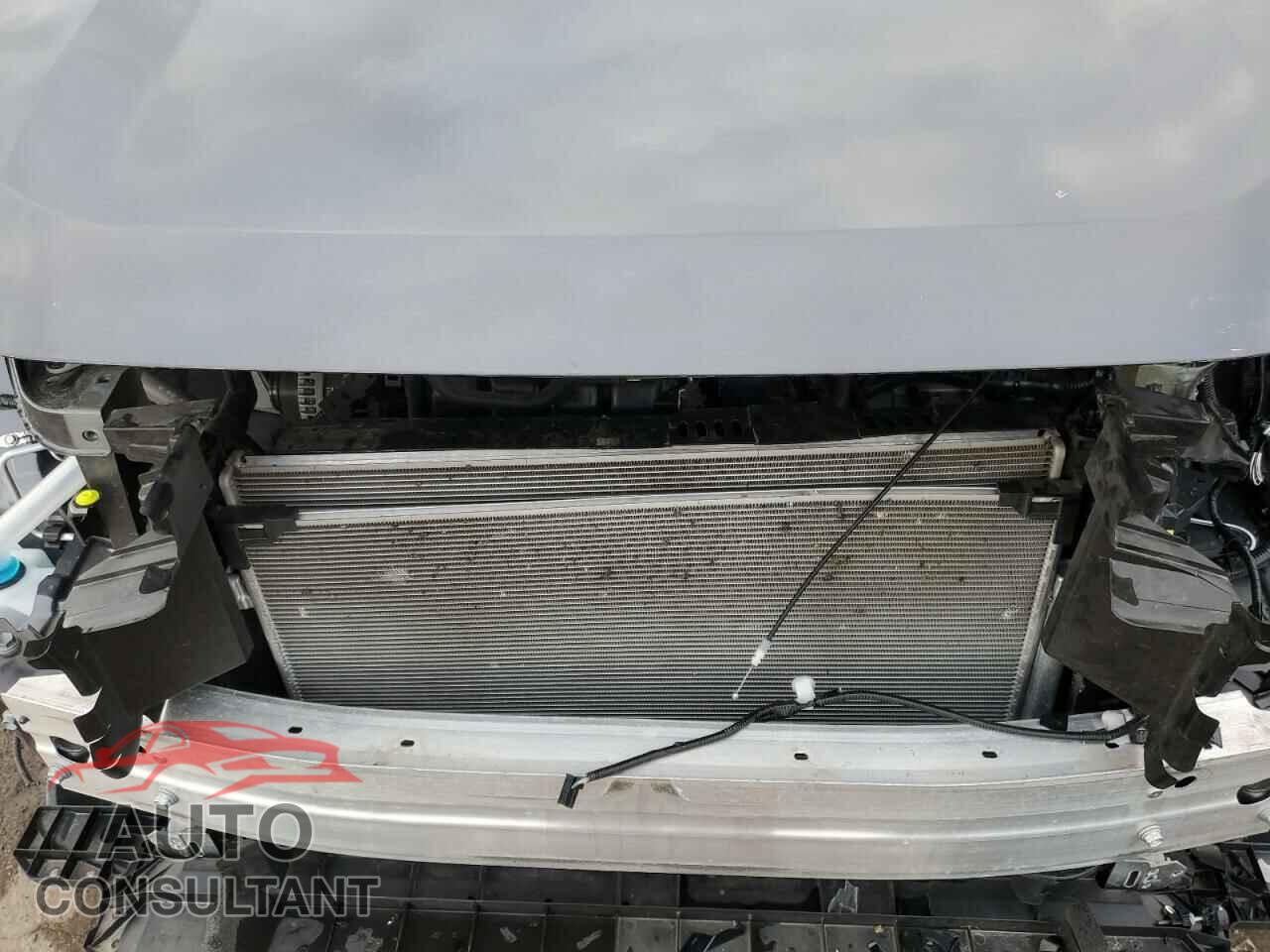 TOYOTA RAV4 2023 - JTMP1RFVXPD094278