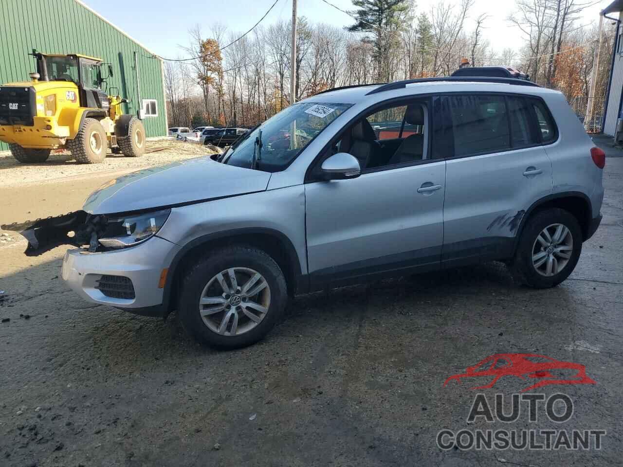 VOLKSWAGEN TIGUAN 2017 - WVGBV7AX5HW510962