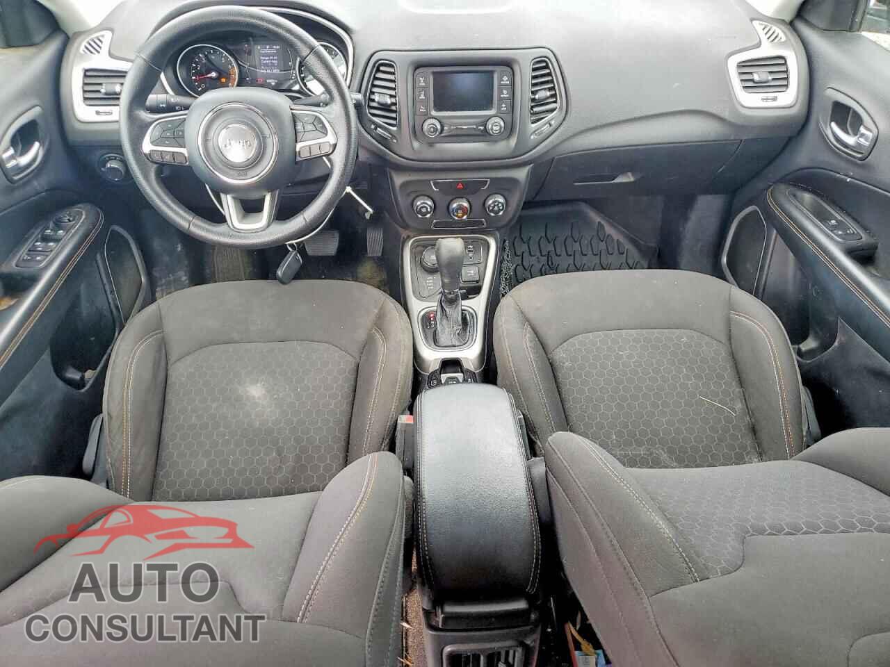 JEEP COMPASS 2017 - 3C4NJDAB8HT635363