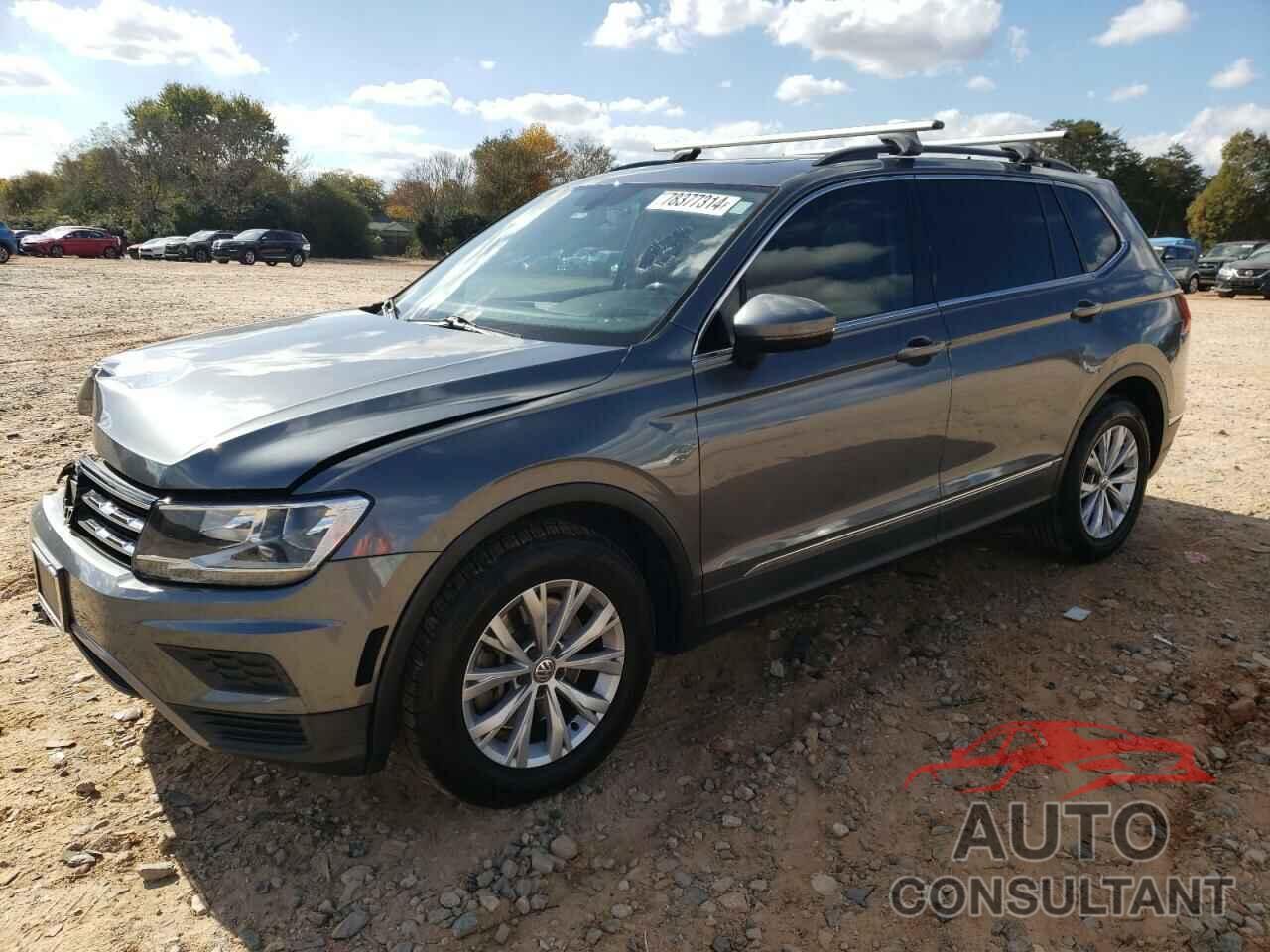 VOLKSWAGEN TIGUAN 2018 - 3VV2B7AX1JM129579