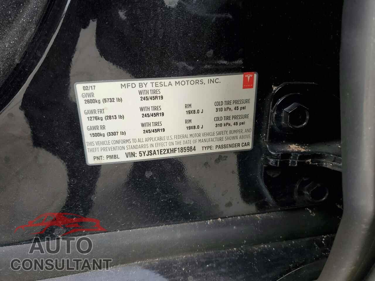 TESLA MODEL S 2017 - 5YJSA1E2XHF185984
