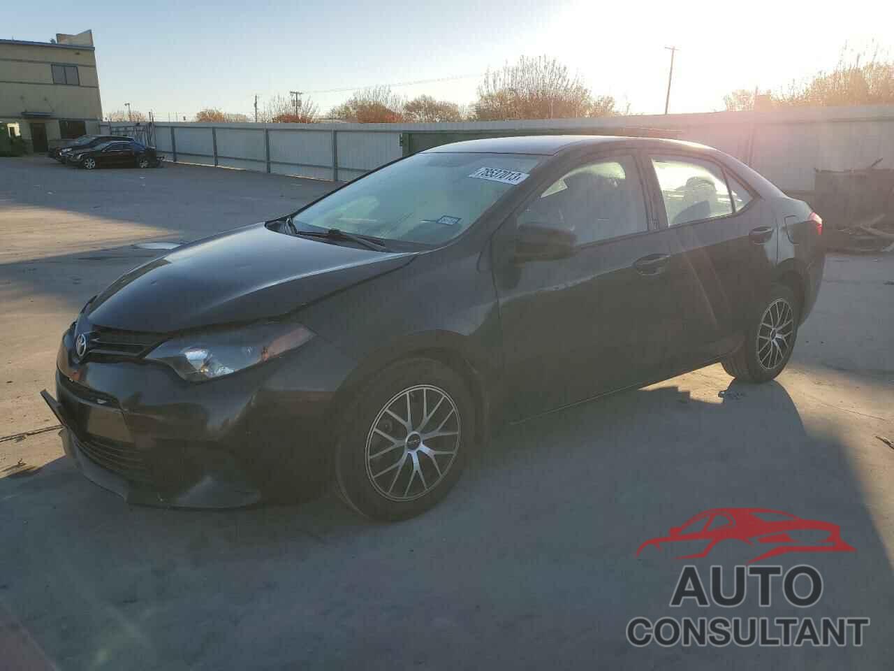 TOYOTA COROLLA 2015 - 5YFBURHE5FP347436