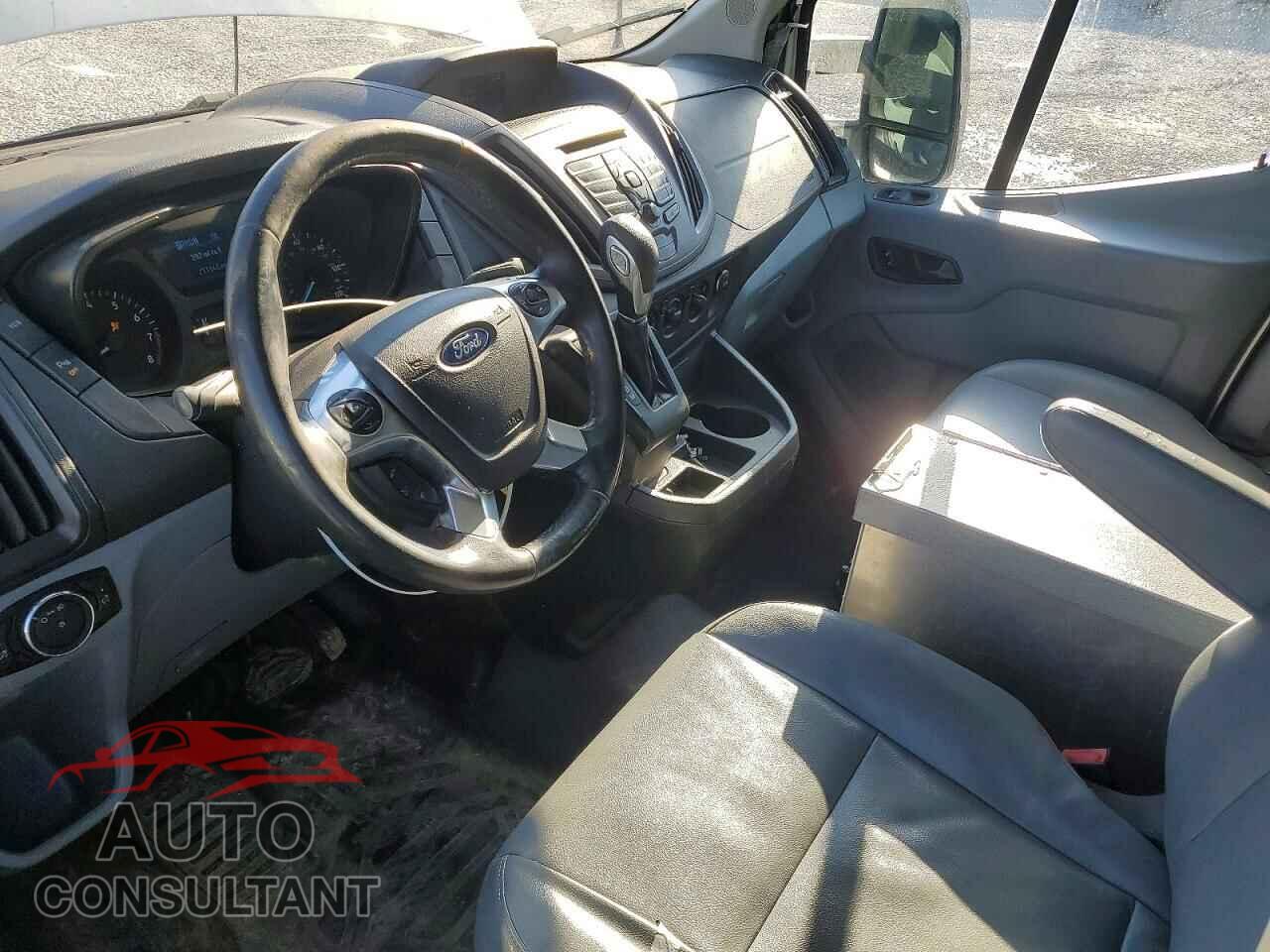 FORD TRANSIT 2017 - 1FTYR2XM9HKB03107
