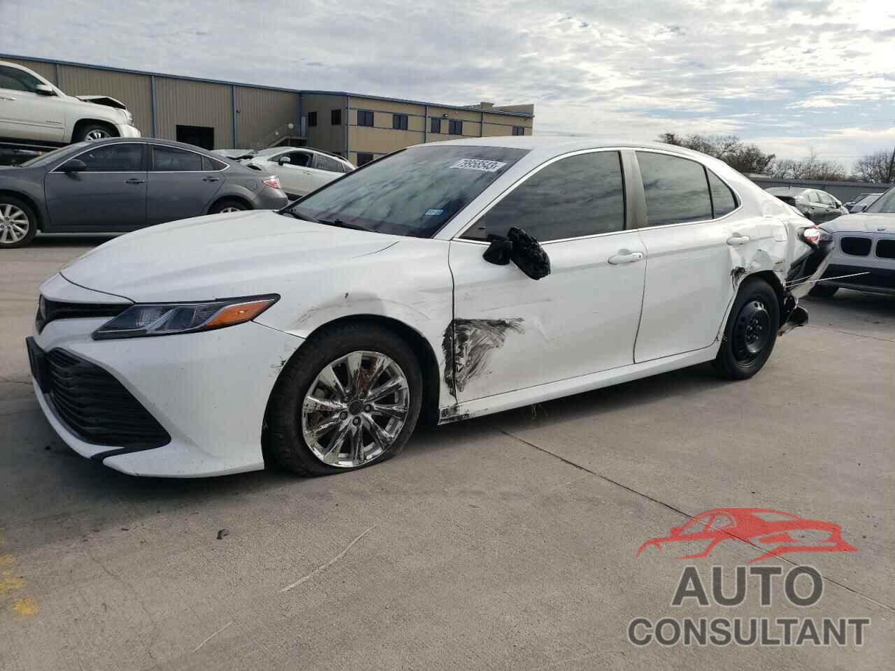 TOYOTA CAMRY 2018 - 4T1B11HK4JU666494
