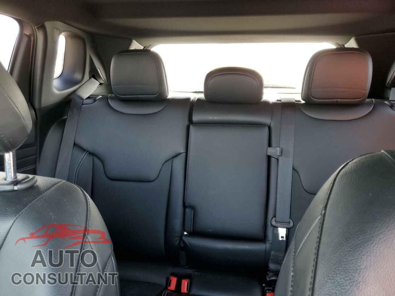 JEEP COMPASS 2022 - 3C4NJDCB2NT203067