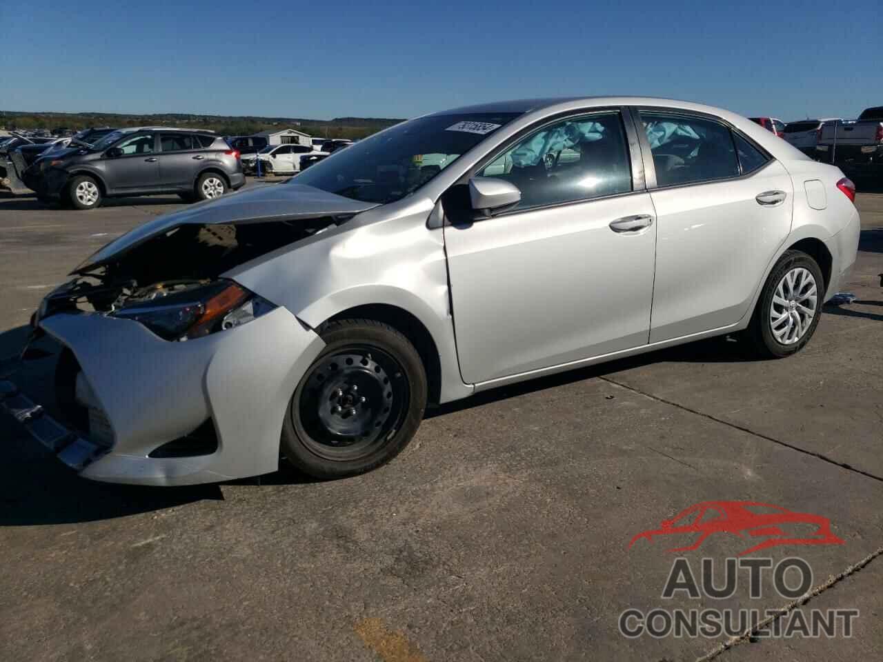 TOYOTA COROLLA 2018 - 5YFBURHE1JP814022