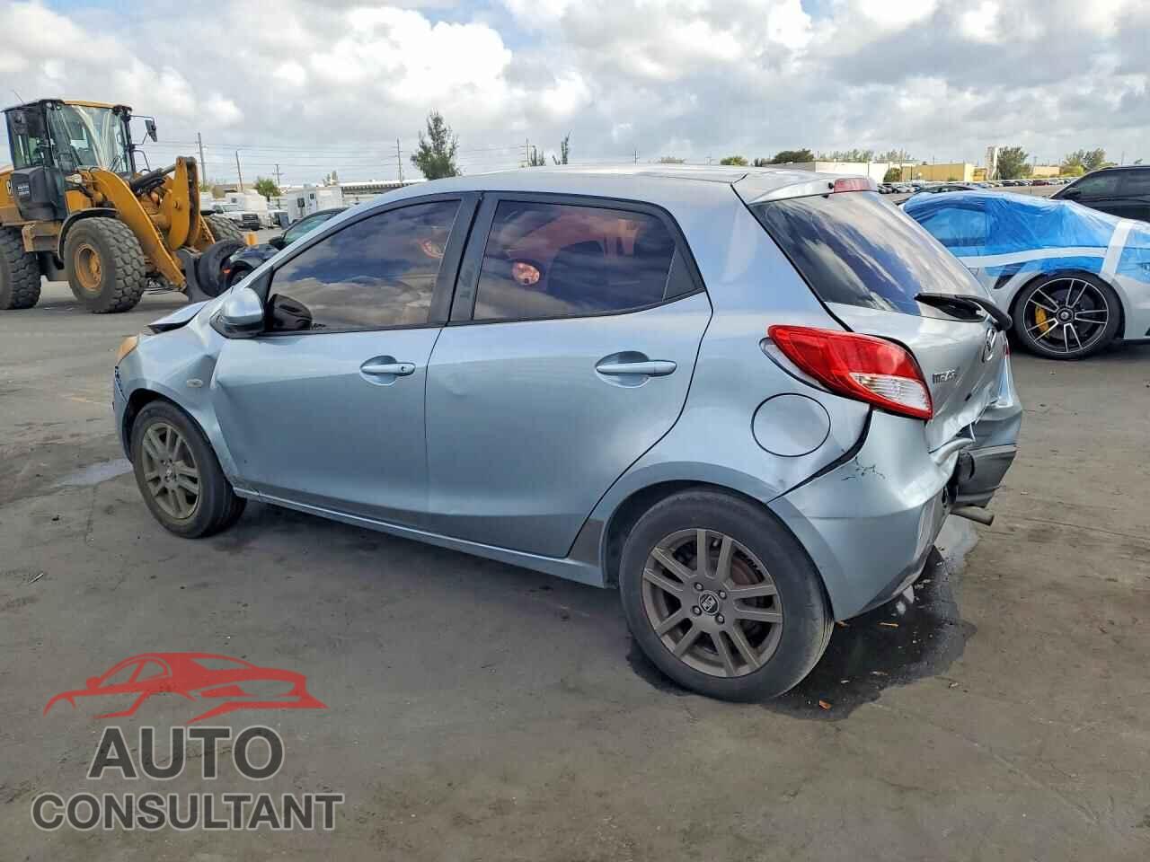 MAZDA 2 2013 - JM1DE1KY7D0170616