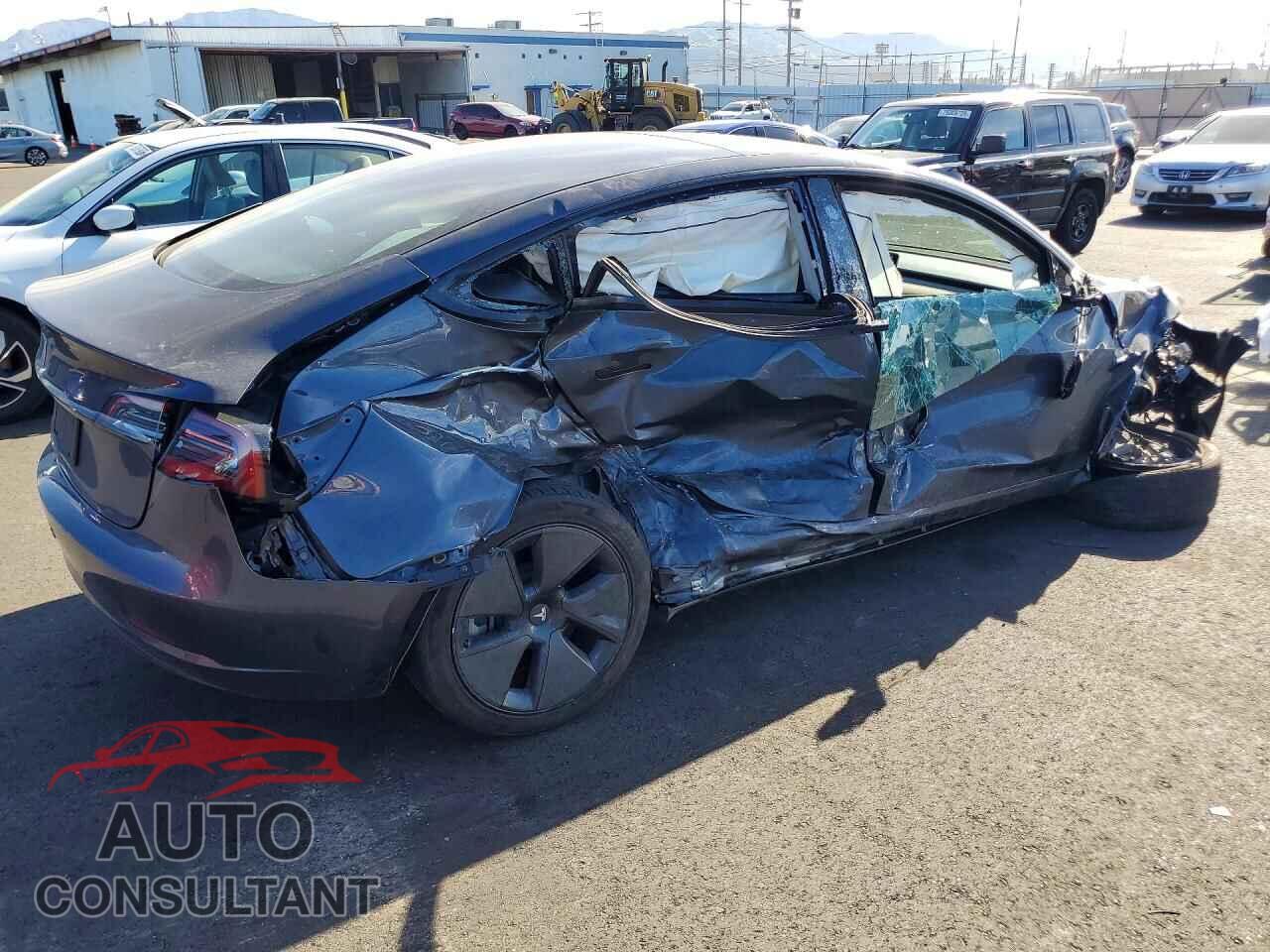 TESLA MODEL 3 2023 - 5YJ3E1EA4PF665582